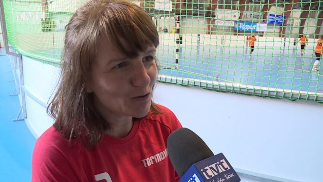 Staré gardy prišli ukázať, že hádzanú ešte nezabudli hrať