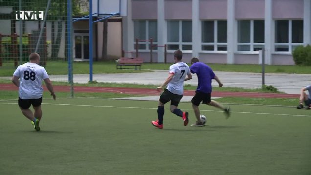 Mestská liga malého futbalu pokračovala  10. kolom