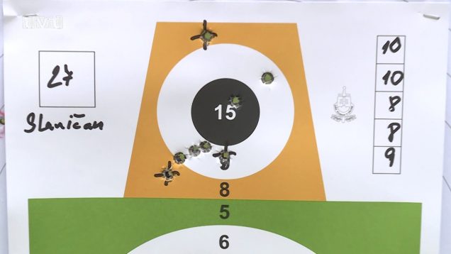 Ako to vedia so zbraňami ukázali na strelnici v Jahodníkoch vojaci v zálohe