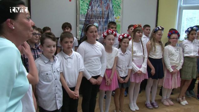 V Priekope sa prváci rozlúčili so štvrtákmi