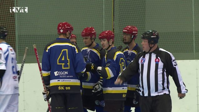 Martinskí hokejbalisti po slabom výkone podľahli hráčom z Pruského