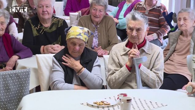 Seniorov vo vrútockom DSS navštívil primátor mesta Miroslav Mazúr