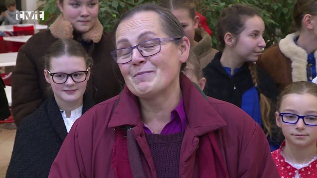 Tri známe slovenské koledy  sa v tom istom čase spievali na viacerých miestach Slovenska