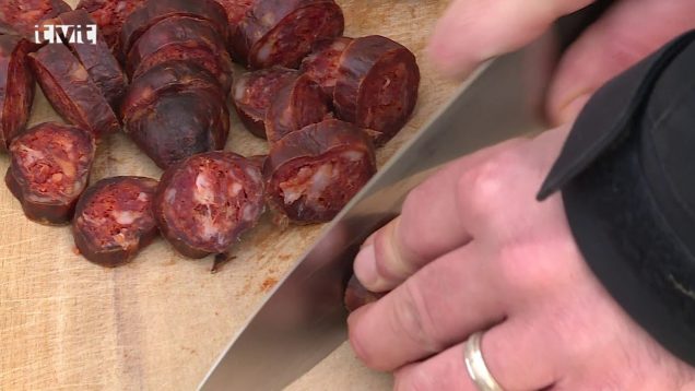 Vo Vrútkach rozdávali kapustnicu pre ľudí bez domova