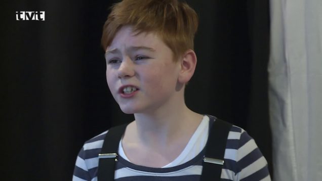 Malí divadelníci skúšajú novú divadelnú hru Koralína a jej trinásta komnata