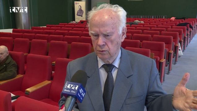 Počas týždňa slovenských knižníc sa v SNK besedovalo s jazykovedcom