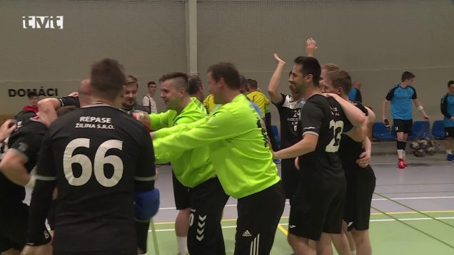 Martinskí hádzanári si po zápase s hráčmi z Piešťan udržali 2.postupové miesto