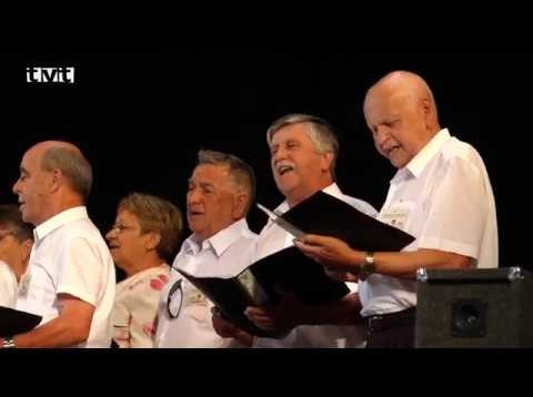 V Žabokrekoch si pripomenuli Deň otcov  vystúpením folklórnych súborov