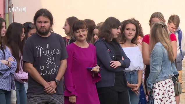 Do školských lavíc zasadli aj žiaci stredných škôl v našom meste