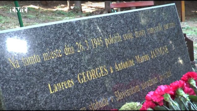 Študenti Spojenej školy si uctili francúzskych partizánov pri pamätníku na Martinských Holiach