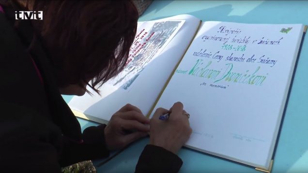 Výstupom na Malý Fatranský Kriváň si v Sučanoch pripomenuli 90.rokov organizovanej turistiky