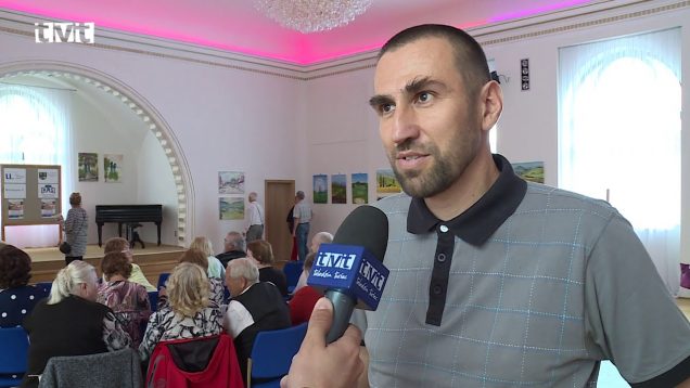 Neprofesionálni výtvarníci predstavili svoje práce v rámci projektu Reťazenie V.