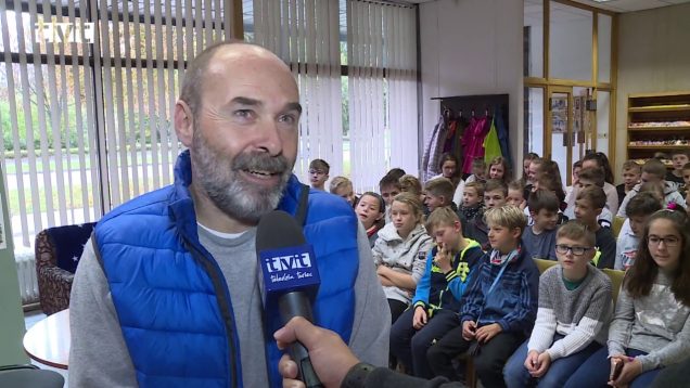 V knižnici na Severe besedovali žiaci s martinským autorom Igorom Válekom