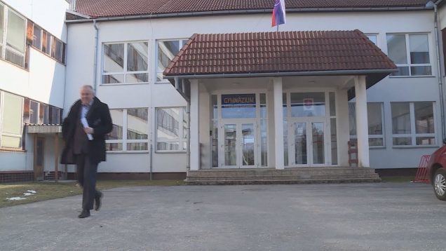 Gymnáziu v Turčianskych Tepliciach hrozí, že v školskom roku 2019/2020 bude mať o triedu menej