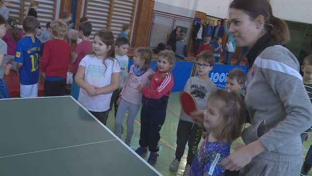 Na ZŠ Hany Zelinovej vo Vrútkach začali s novým projektom Stolný tenis do škôl