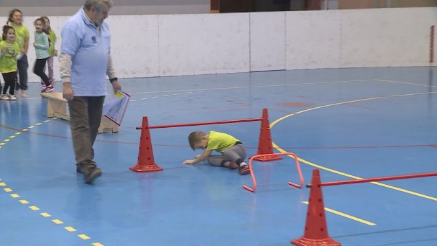 V športovej hale pokračoval ďalší ročník podujatia pre materské a základné školy