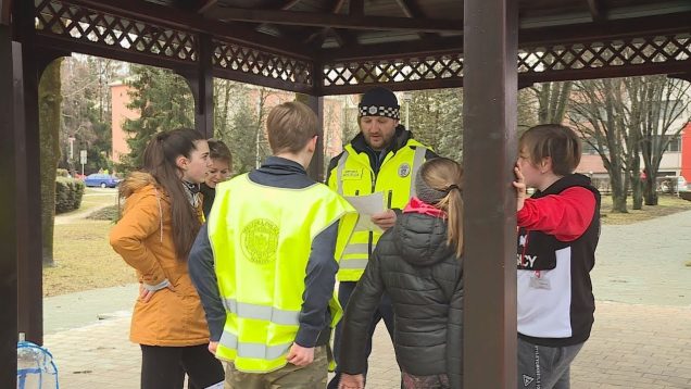 Martinskí mestskí policajti pripravili pre žiakov martinských škôl branno-vedomostný pretek