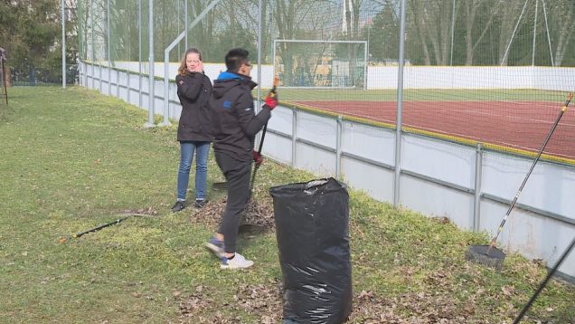 Aj tento rok sa na Gymnáziu Jozefa Lettricha upratovalo
