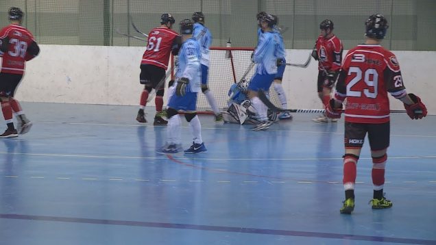 Hokejbalová extraliga má za sebou prvé zápasy play off