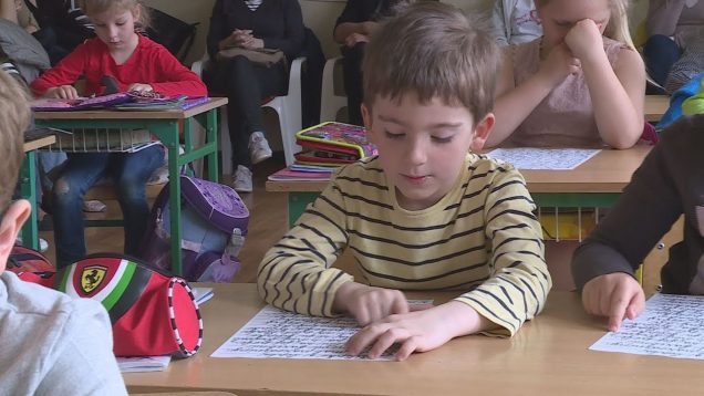 Prváčikovia z Vrútok na otvorenej hodine ukázali rodičom, čo sa už v škole naučili