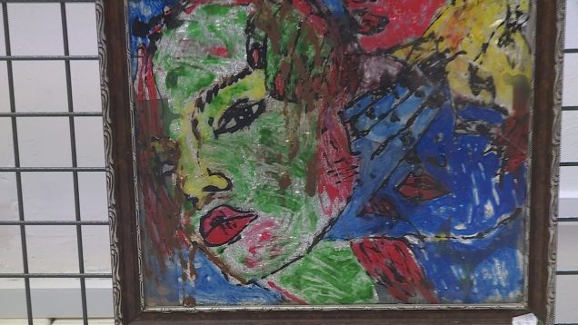 Maliar Alex Slačka vystavuje svoje najnovšie obrazy v Turčianskej knižnici