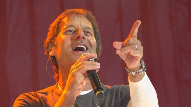 Martinský spevák Pavol Habera a jeho skupina Team prilákal do Amfika tisícky fanúšikov