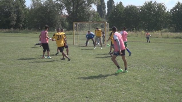 Rómovia z Bambusiek zorganizovali futbalový turnaj pre družstvá z celého Slovenska