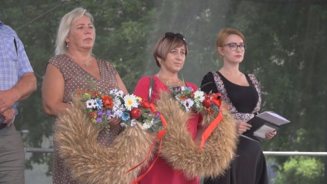 Ulicami Turčianskych Teplíc sa prešli členovia dožinkového sprievodu