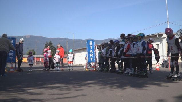 Pretekári na kolieskových korčuliach vyskúšali nový asfalt v areáli SIM