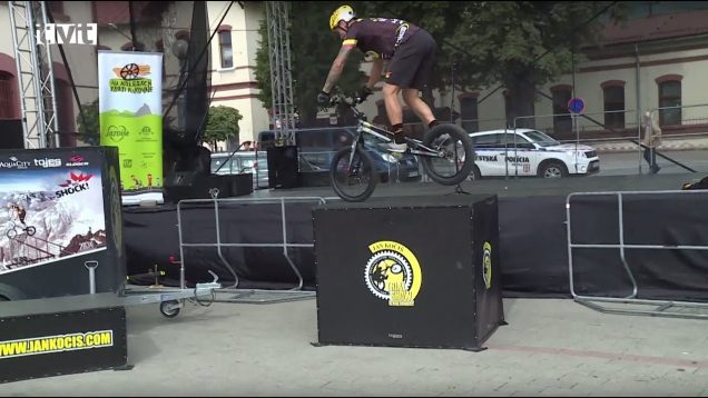 Vyvrcholením podujatia Na kolesách proti rakovine bola trialová a bubnová show vo Vrútkach