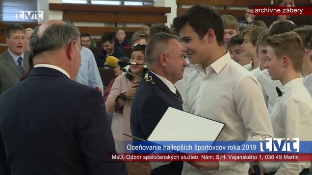 Bude sa zbierať starý nábytok, radnica prijíma návrhy na ocenenie športovcov, oravský expres si turisti pochvaľovali