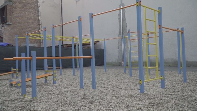 Telesná výchova na Spojenej škole bude vďaka street -workoutovému ihrisku zaujímavejšia