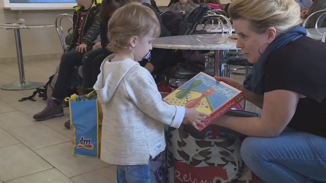 Radnica spolu s Rotary klubom Martin a ďalšími partnermi obdarovala viaceré rodiny v núdzi