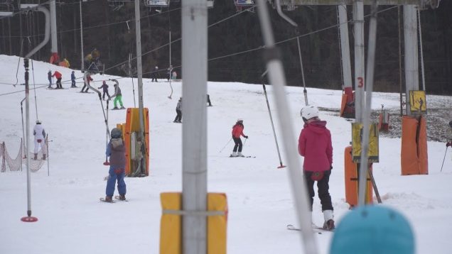 Povianočné ochladenie a snehovú nádielku využili aj lyžiari