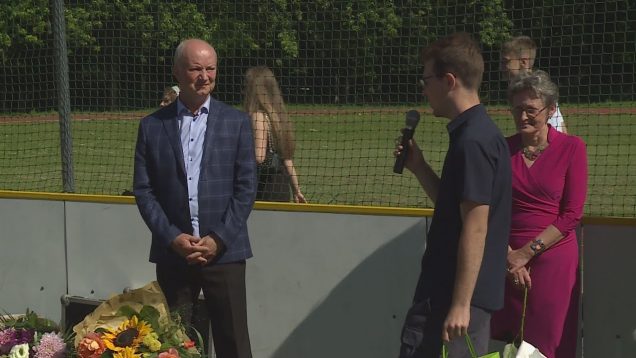 S Igorom Libom, ktorý končí na poste riaditeľa školy sa konala dojemná rozlúčka
