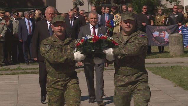 Mesto Martin si pri pamätníku SNP na Severe uctilo hrdinské činy padlých vojakov