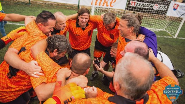 Páni v najlepších rokoch z mužstva Citron sa stali majstrami Slovenska v malom futbale!