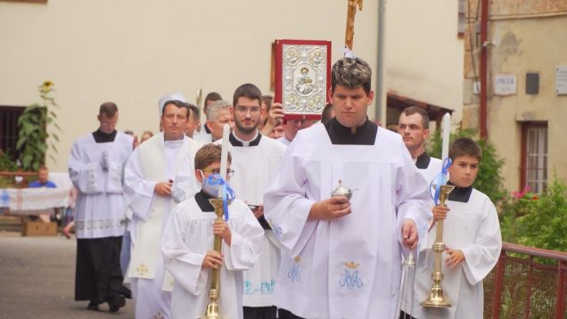 Púť k Nanebovzatej Panne Márii v Kláštore pod Znievom