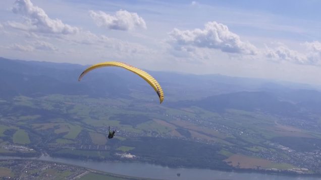 Uplynulý týždeň sa konali majstrovstvá Slovenska a Česka v paraglidingu.