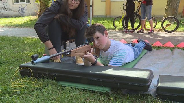 Na dopravnom ihrisku si deti vyskúšali tzv. letný biatlon