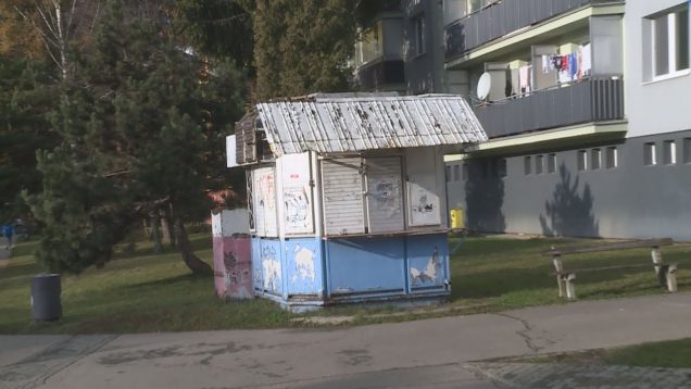 Schátrané PNS stánky sa pomaly z mesta vytrácajú