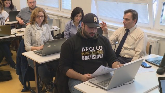 Keď sa nedá inak, na dni otvorených dverí pozýva škola záujemcov do online priestoru