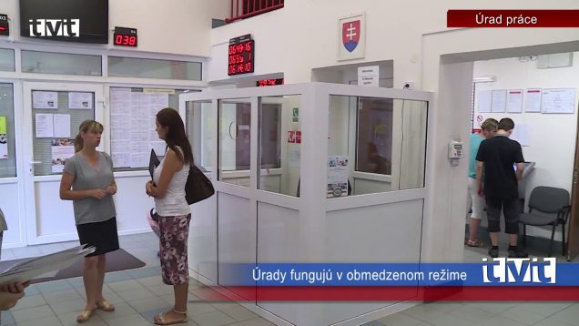 Úrady v obmedzenom režime, zber stromčekov, obmedzenia a zmeny v MHD