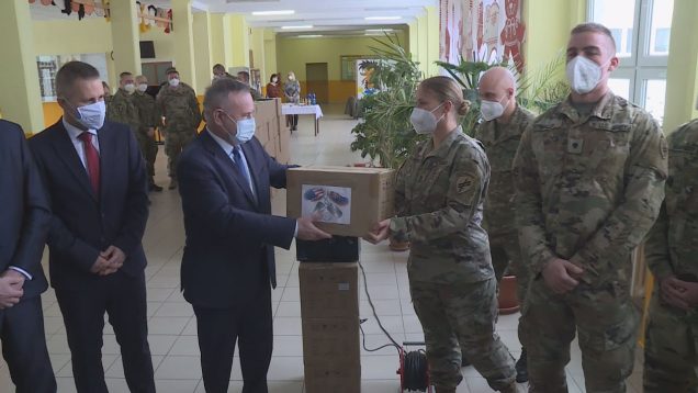 Americkí vojaci darovali martinským školákom a škôlkarom 245 ozónových generátorov