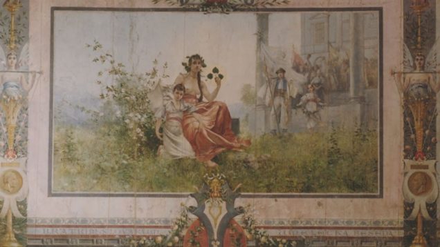 Prvá divadelná opona Národného domu, ktorí bola do Turčianskeho Sv. Martina privezená na Štedrý deň 1891 sa stala hlavnou témou unikátneho cyklu z dielne SKD