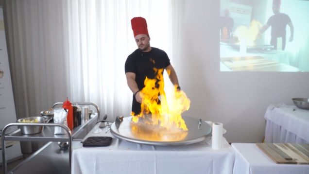 Stredná odborná škola obchodu a služieb v Martine kráča v gastronómii s dobou. Vďaka projektu majú novú modernú panvicu, ktorá sa používa v luxusných reštauráciách sveta