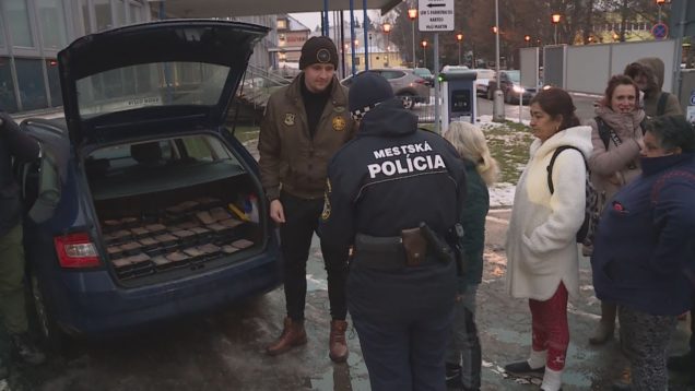<strong><u>V Martine žije na ulici približne 200 ľudí. Pracovníci mesta v spolupráci s Mestskou políciou zabezpečili pre nich pred Vianocami dobré jedlo, teplé deky a trvanlivé potraviny</u></strong>