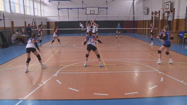 <strong><u>Po krátkej zimnej prestávke a pred súťažným štartom sa volejbalové nádeje opäť dostali na správnu športovú vlnu. Domácich trénerov výkony dievčat potešili</u></strong>