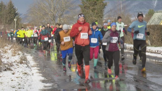 <strong><u>Zo sídliska do polí športovať sa oplatí. Aj to bolo motto 8. ročníka Atilovho behu</u></strong>