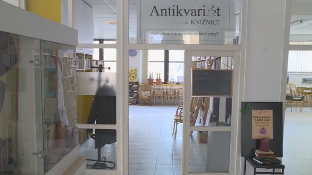 <strong><u>V kníhkupectve si knihy vyberáme sami, v antikvariáte si naopak kniha vyberie nás. Ide o kúsky, v ktorých cítiť podpísaný zub času a histórie</u></strong>